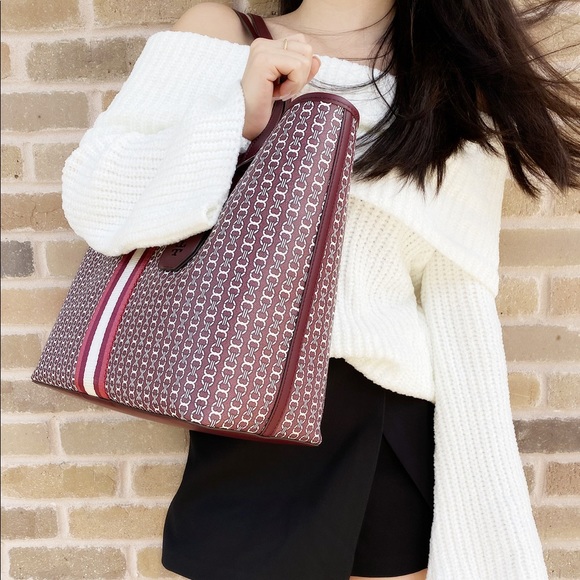 Gaby’sBags👜💕- Tory Burch Logo Large Tote - Picture 4 of 5